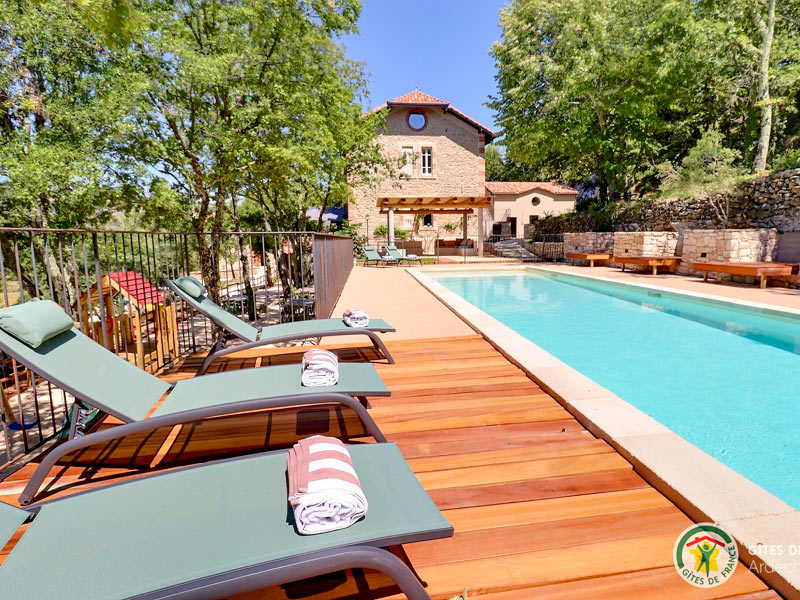 Villa 5 étoiles avec piscine en Ardèche